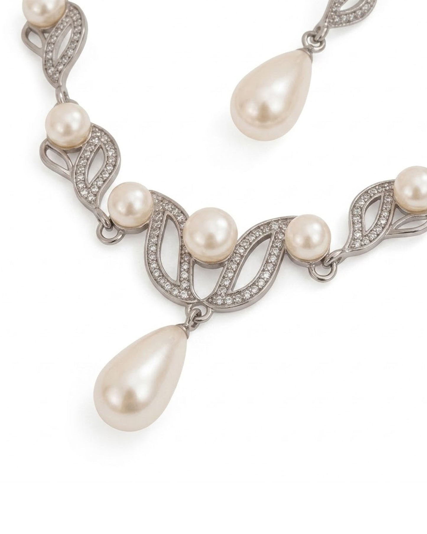 Elegant Silver-Tone Leaf Motif Statement Necklace and Teardrop Pearl Earring Set – Timeless Bridal and Formal Occasion Jewelry