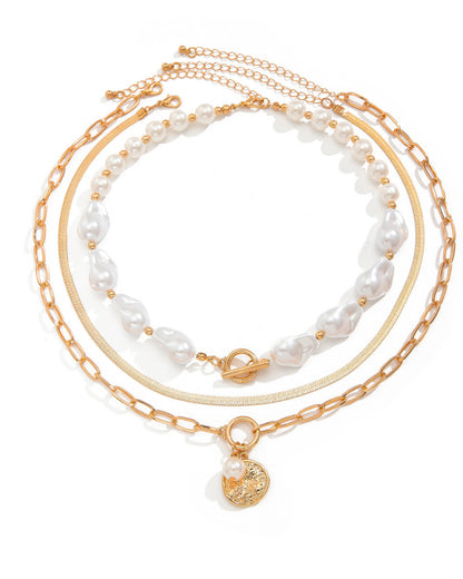 Elegant Layered Pearl Necklace with Gold Pendant – Classic Chic Jewelry