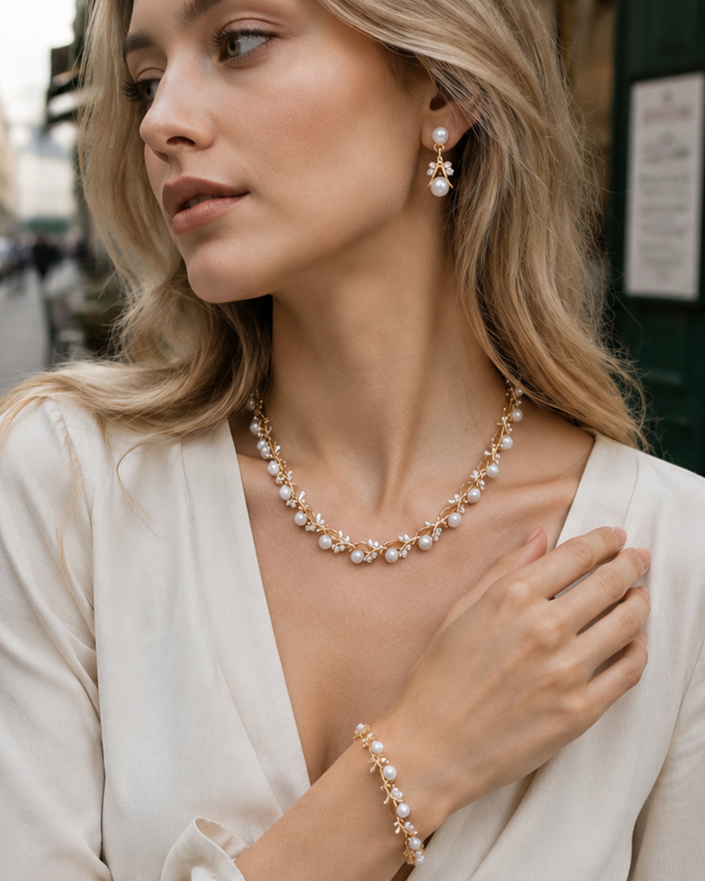 Elegant Pearl Vine Jewelry Set – Necklace, Bracelet & Earrings