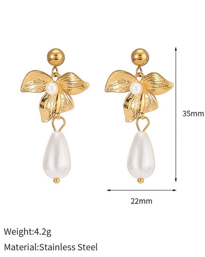 Gold Flower Teardrop Pearl Earrings | Thoughtful Gift for Girlfriend & Best Friend