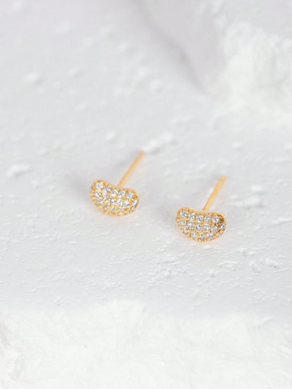 A pair of elegant and fashionable S925 silver earrings for ladies. Simple and suitable for daily commuting and dating. - LEIDAI