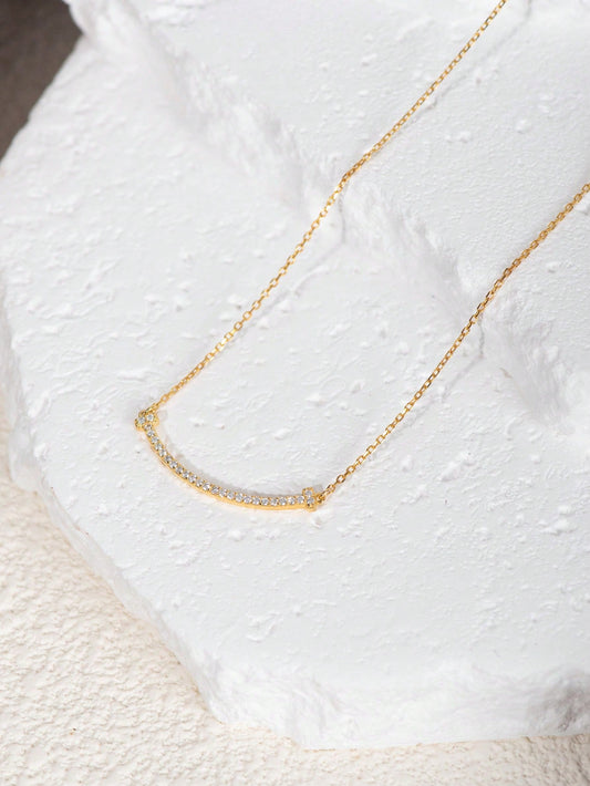 A women's S925 silver zirconia micro - inlaid high - end clavicle chain with fashionable design sense. Suitable for daily commuting and dating. - LEIDAI