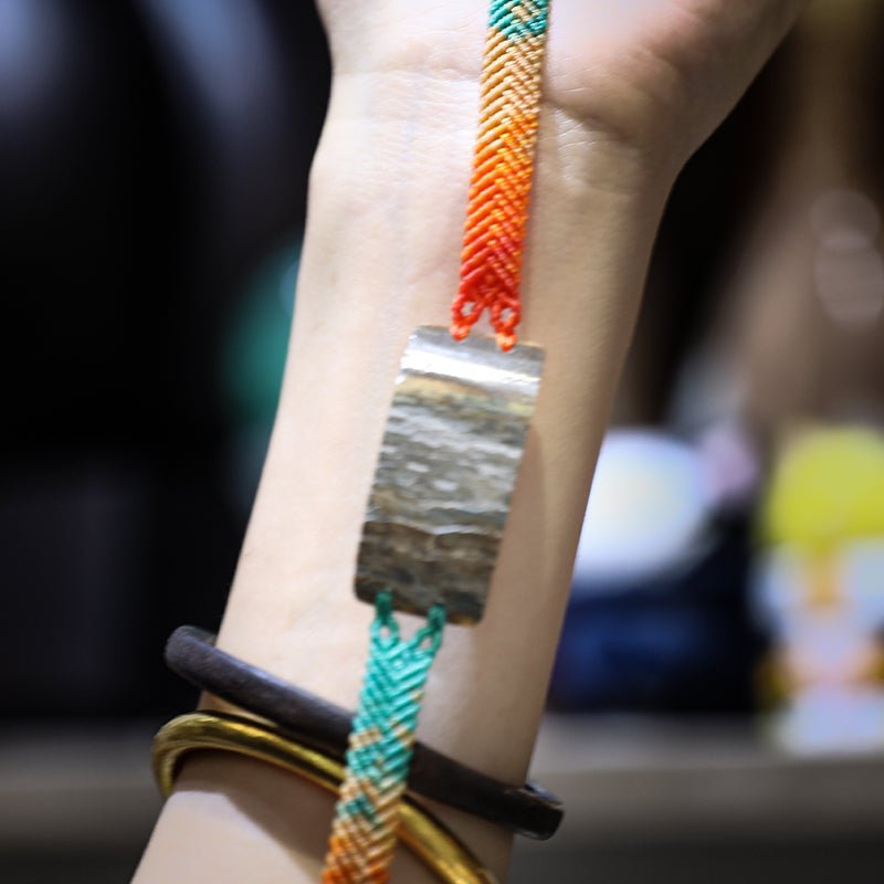 Purify the magnetic field mammoth tooth hand | Bless Jade - LEIDAI