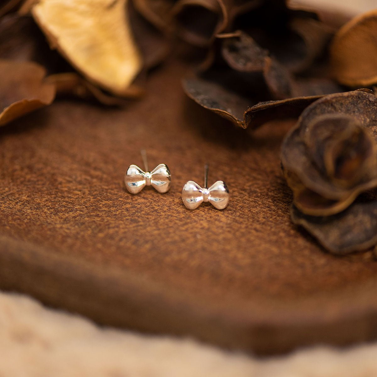 s925 sterling silver brushed bow earrings, feminine, sweet and high - end earrings - LEIDAI